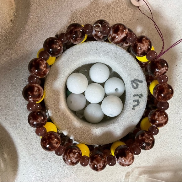 Hand Crafted Wrap Bracelet Brown Yellow Bead Memory Wire - Picture 7 of 8